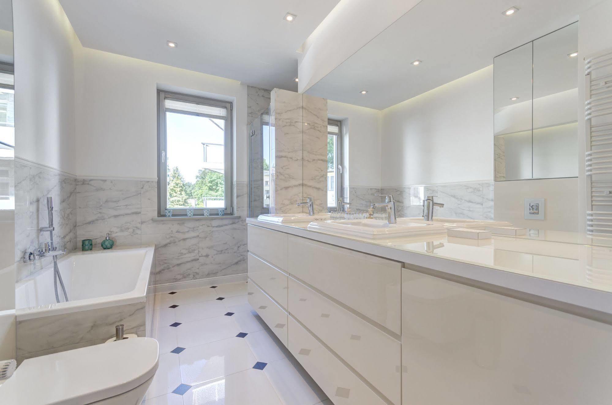 Swanky And Modern Marina Residence سوبوت المظهر الخارجي الصورة